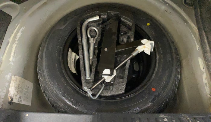 2013 Volkswagen Polo HIGHLINE1.2L, Petrol, Manual, 56,605 km, Spare Tyre