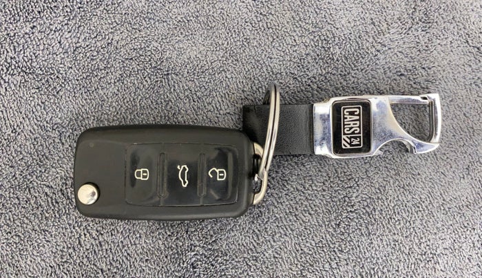 2013 Volkswagen Polo HIGHLINE1.2L, Petrol, Manual, 56,605 km, Key Close Up