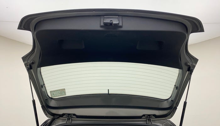 2013 Volkswagen Polo HIGHLINE1.2L, Petrol, Manual, 56,605 km, Boot Door Open