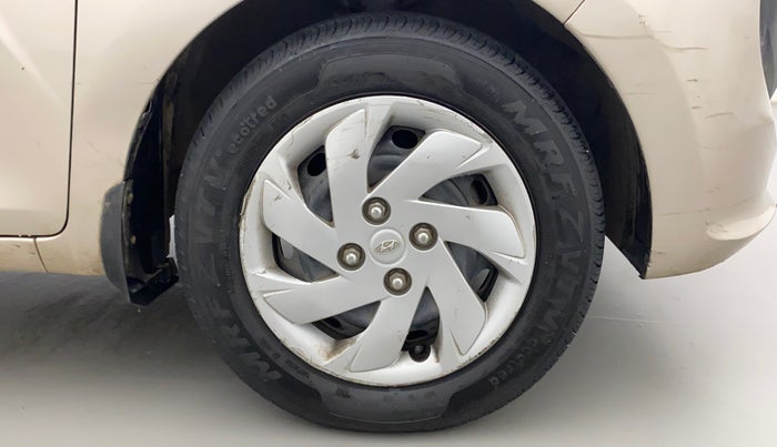 2018 Hyundai NEW SANTRO ASTA MT, Petrol, Manual, 78,499 km, Right Front Wheel