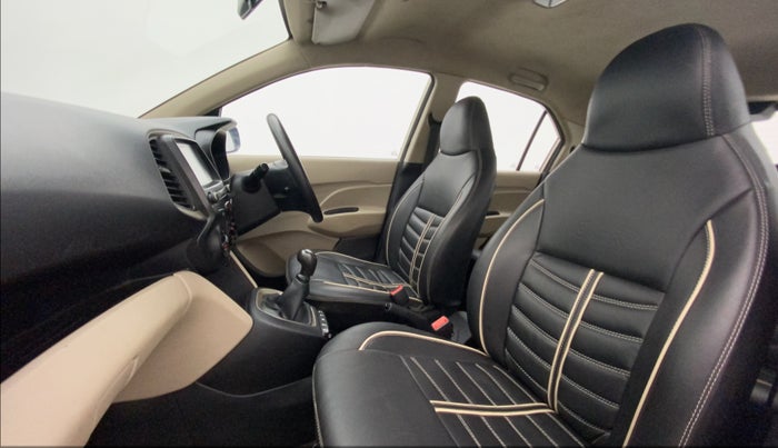 2018 Hyundai NEW SANTRO ASTA MT, Petrol, Manual, 78,499 km, Right Side Front Door Cabin