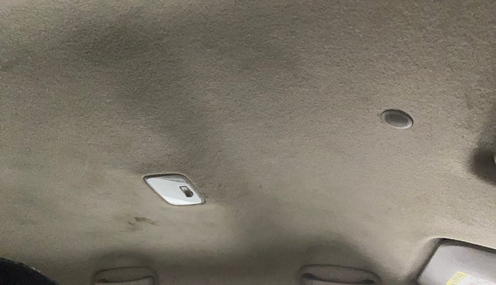 2018 Hyundai NEW SANTRO ASTA MT, Petrol, Manual, 78,499 km, Ceiling - Roof lining minor dirty