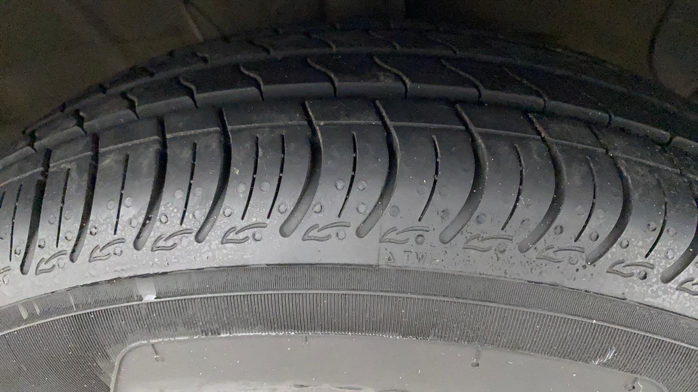 2018 Hyundai NEW SANTRO ASTA MT, Petrol, Manual, 78,499 km, Right Front Tyre Tread