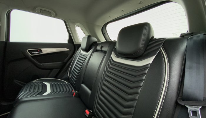 2017 Maruti Vitara Brezza ZDI PLUS, Diesel, Manual, 42,789 km, Right Side Rear Door Cabin