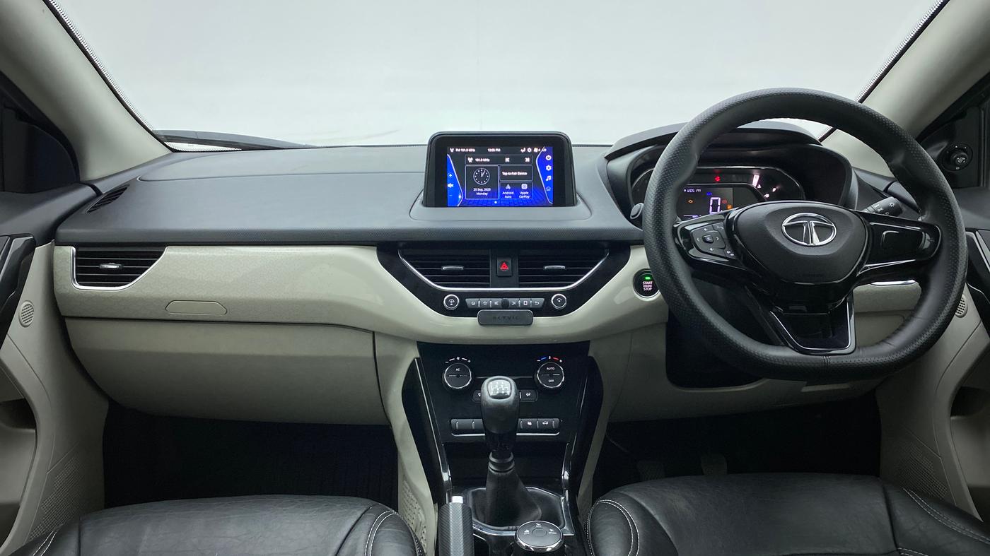 2020 Tata NEXON XZ PLUS PETROL DUAL TONE, Petrol, Manual, 48,997 km, Dashboard