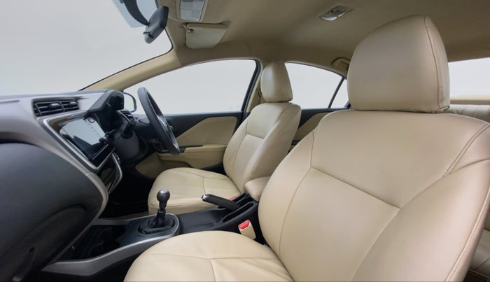 2017 Honda City V MT PETROL, Petrol, Manual, 42,360 km, Right Side Front Door Cabin