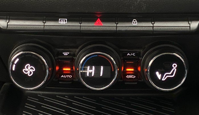 2021 Renault Kiger RXZ CVT 1.0 TURBO DUAL TONE, Petrol, Automatic, 17,522 km, Automatic Climate Control