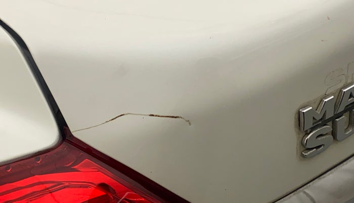 2013 Maruti Swift Dzire VXI, Petrol, Manual, 33,355 km, Dicky (Boot door) - Minor scratches
