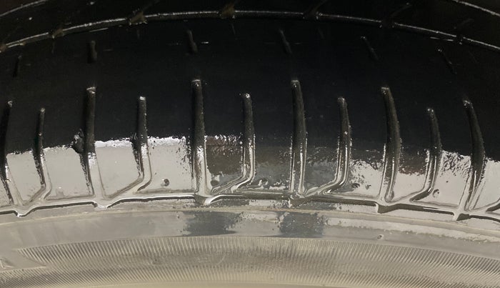 2015 Honda City 1.5L I-VTEC VX CVT, Petrol, Automatic, 96,802 km, Left Rear Tyre Tread