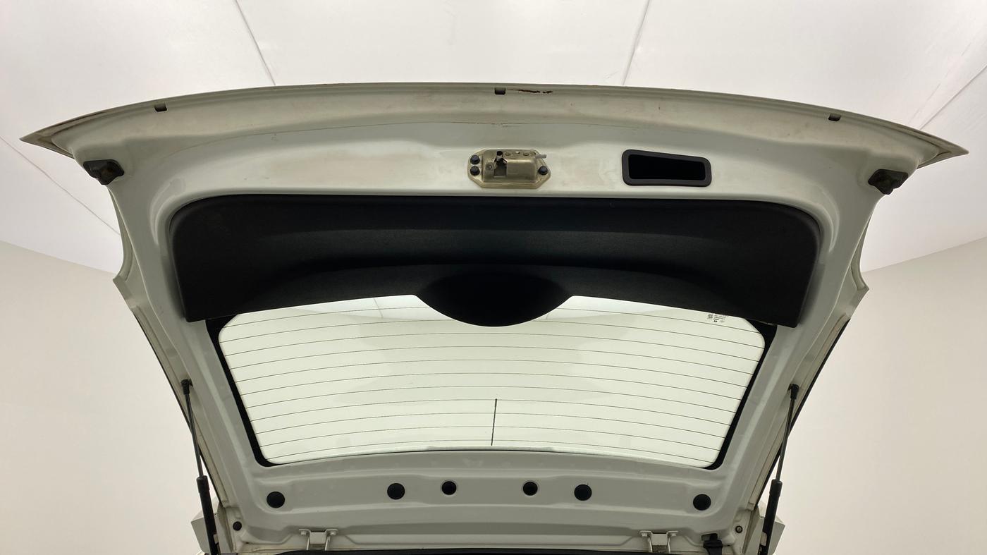 2015 Tata Bolt XT REVOTRON, Petrol, Manual, 27,262 km, Boot Door Open