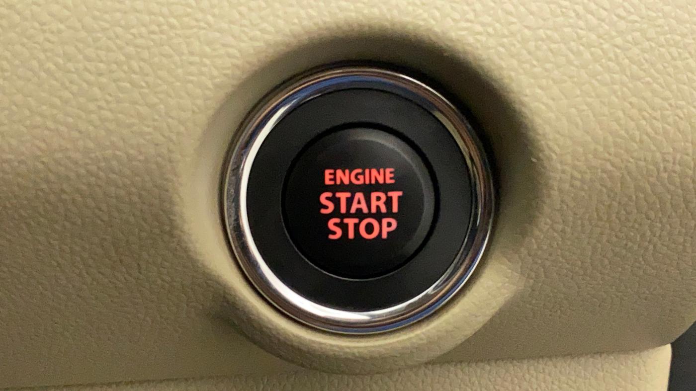 2017 Maruti Dzire ZDI PLUS, Diesel, Manual, 77,942 km, Keyless Start/ Stop Button