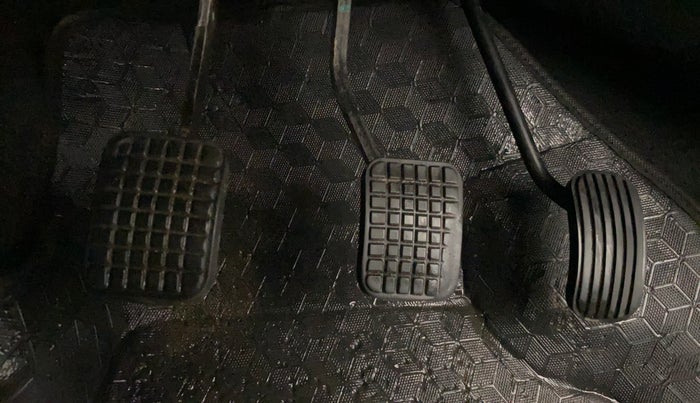 2018 Tata TIGOR XZ PETROL, Petrol, Manual, 25,443 km, Pedals