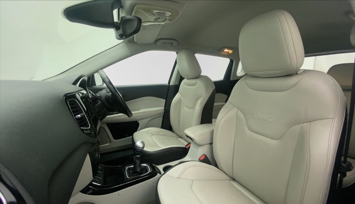 2017 Jeep Compass LIMITED (O) 2.0 DIESEL, Diesel, Manual, 1,00,353 km, Right Side Front Door Cabin