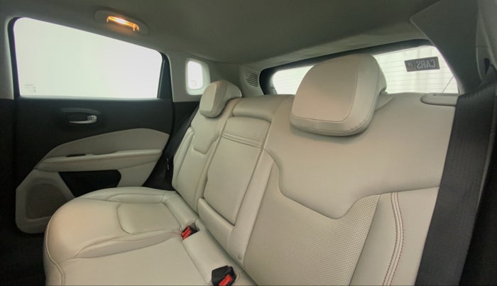 2017 Jeep Compass LIMITED (O) 2.0 DIESEL, Diesel, Manual, 1,00,353 km, Right Side Rear Door Cabin