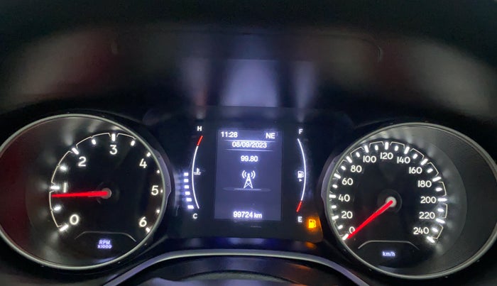 2017 Jeep Compass LIMITED (O) 2.0 DIESEL, Diesel, Manual, 1,00,353 km, Odometer Image