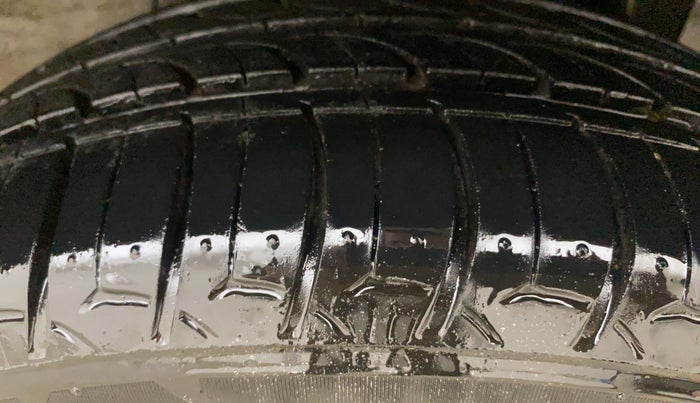 2016 Hyundai Elite i20 ASTA 1.2, Petrol, Manual, 63,325 km, Left Rear Tyre Tread