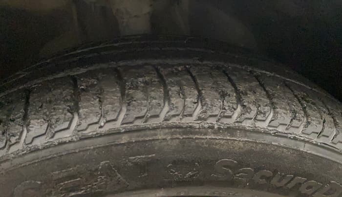 2021 Hyundai NEW I20 ASTA (O) 1.0 TURBO GDI DCT, Petrol, Automatic, 42,408 km, Right Front Tyre Tread