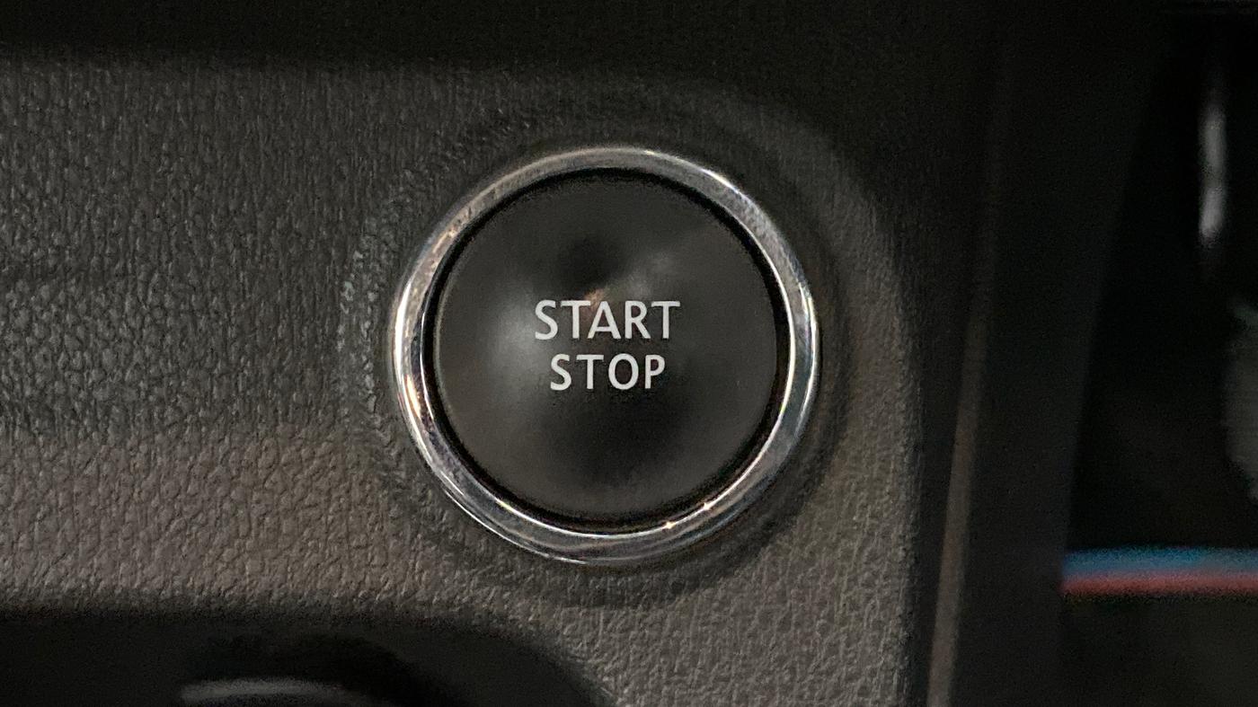 2018 Renault Captur RXT Diesel Dual Tone, Diesel, Manual, 38,532 km, Keyless Start/ Stop Button