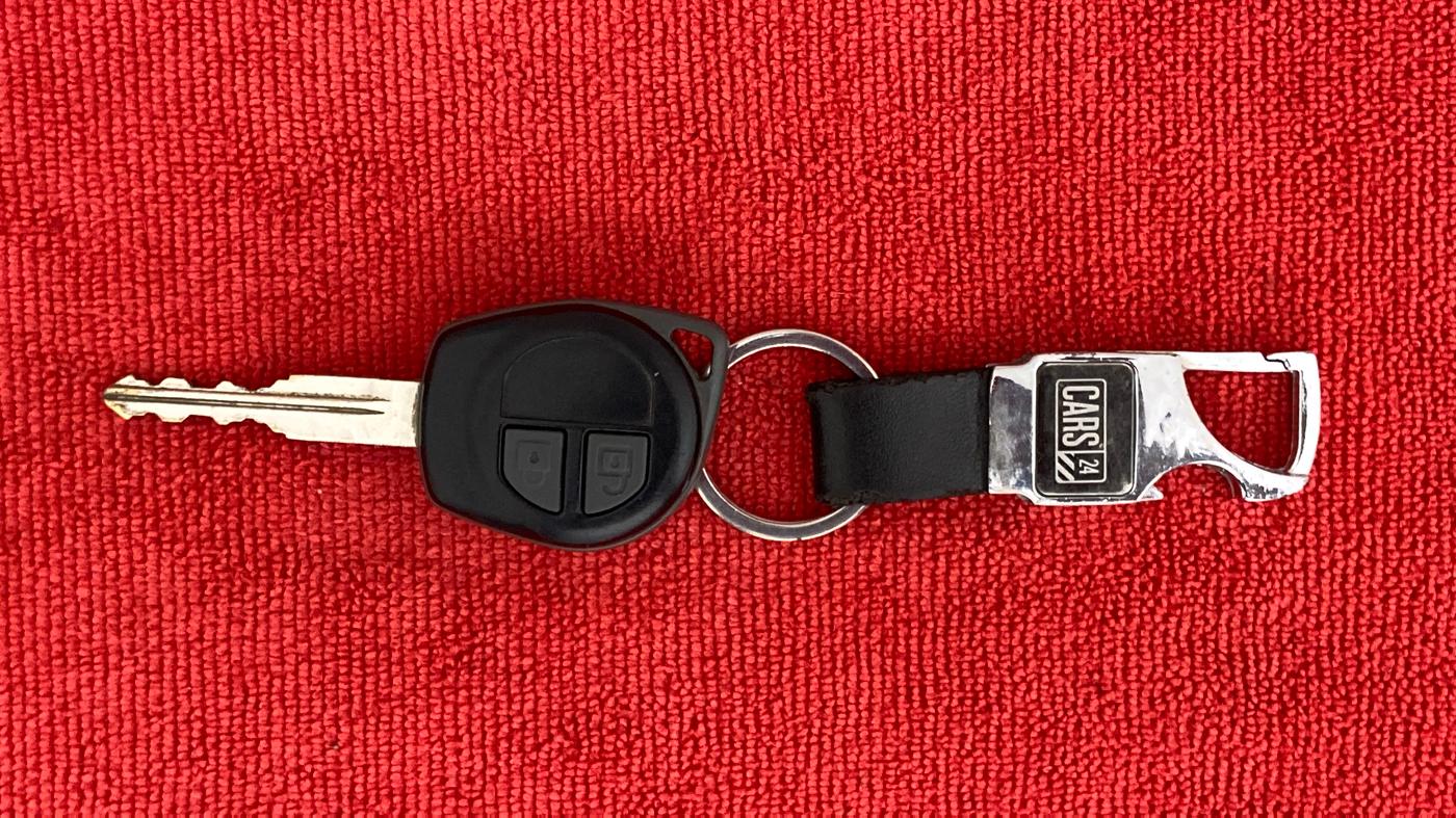 2014 Maruti Swift Dzire AUTOMATIC, Petrol, Automatic, 89,500 km, Key Close Up