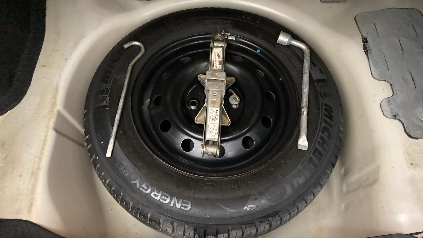 2014 Maruti Swift Dzire AUTOMATIC, Petrol, Automatic, 89,500 km, Spare Tyre