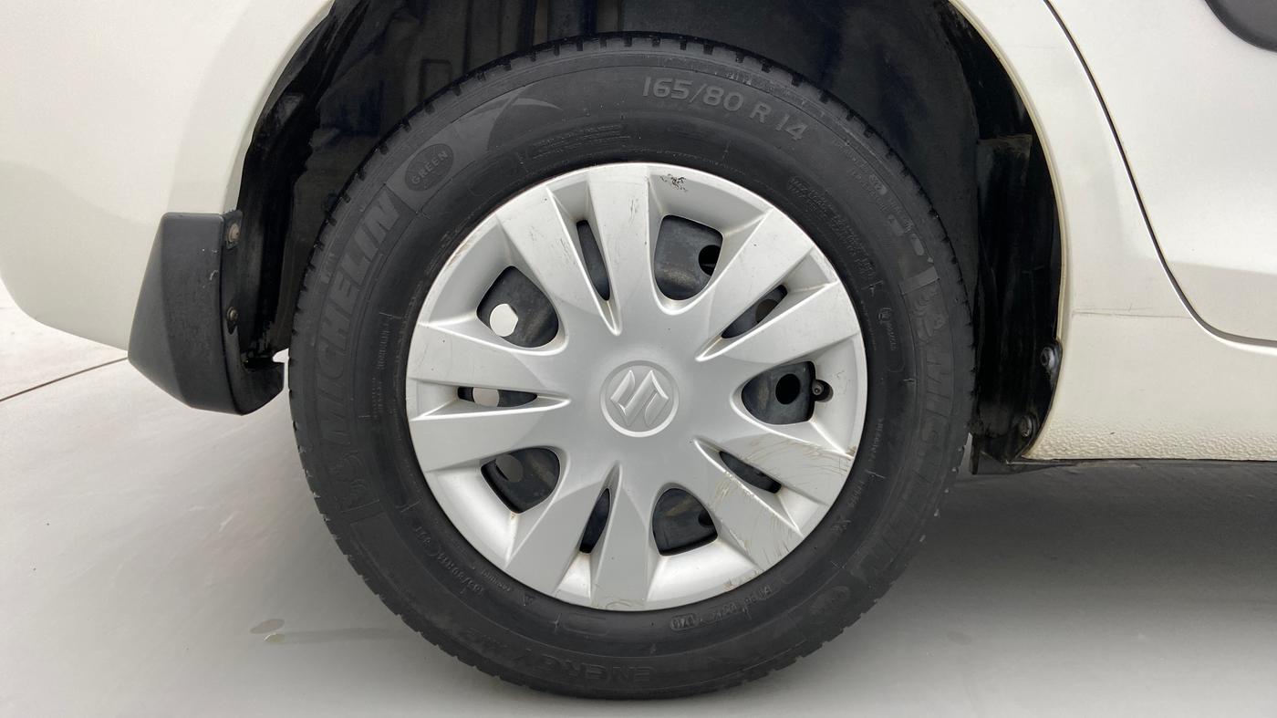 2014 Maruti Swift Dzire AUTOMATIC, Petrol, Automatic, 89,500 km, Right Rear Wheel