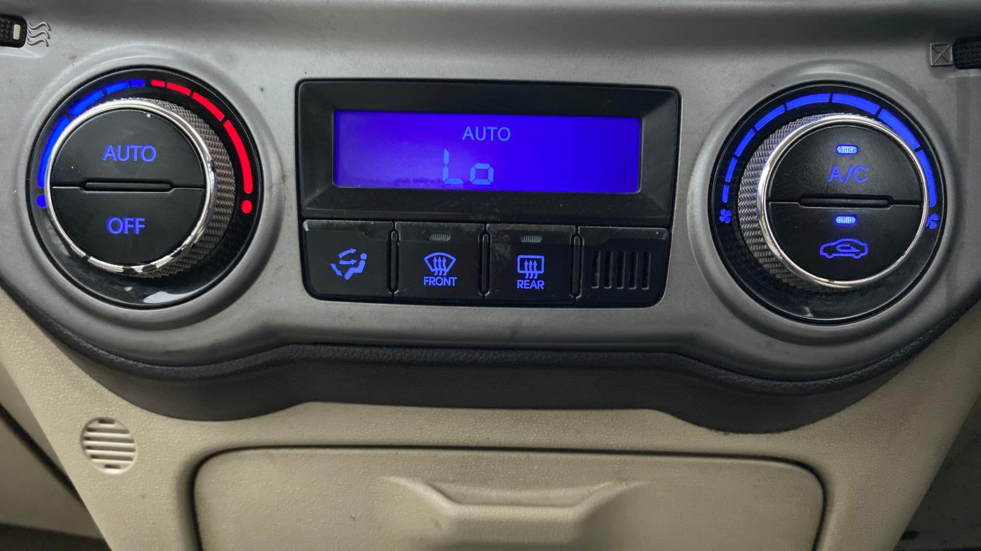 2014 Hyundai i20 ASTA 1.4 CRDI, Diesel, Manual, 75,673 km, Automatic Climate Control