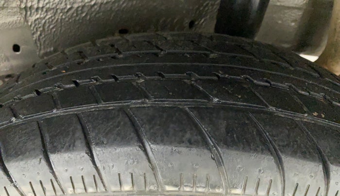 2018 Maruti Celerio LXI, Petrol, Manual, 37,934 km, Left Rear Tyre Tread