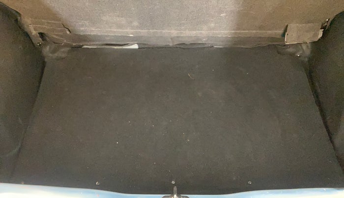 2022 Tata PUNCH CREATIVE  MT, Petrol, Manual, 34,344 km, Boot Inside