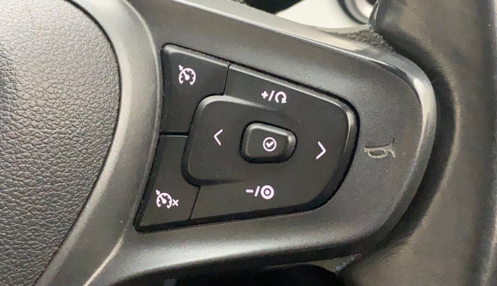 2022 Tata PUNCH CREATIVE  MT, Petrol, Manual, 34,344 km, Adaptive Cruise Control