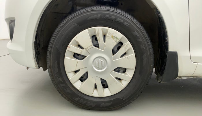2014 Maruti Swift VXI, Petrol, Manual, 61,043 km, Left Front Wheel