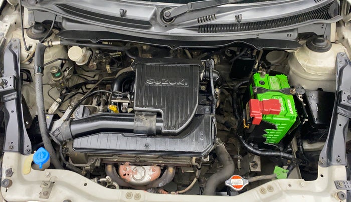 2014 Maruti Swift VXI, Petrol, Manual, 61,043 km, Open Bonet