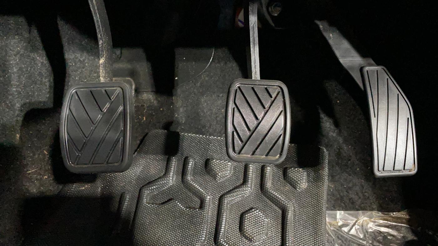 2023 Maruti Alto K10 VXI, Petrol, Manual, 2,502 km, Pedals