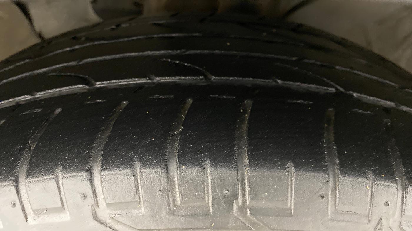 2017 Hyundai Creta 1.6 CRDI SX PLUS AUTO, Diesel, Automatic, 45,173 km, Left Front Tyre Tread