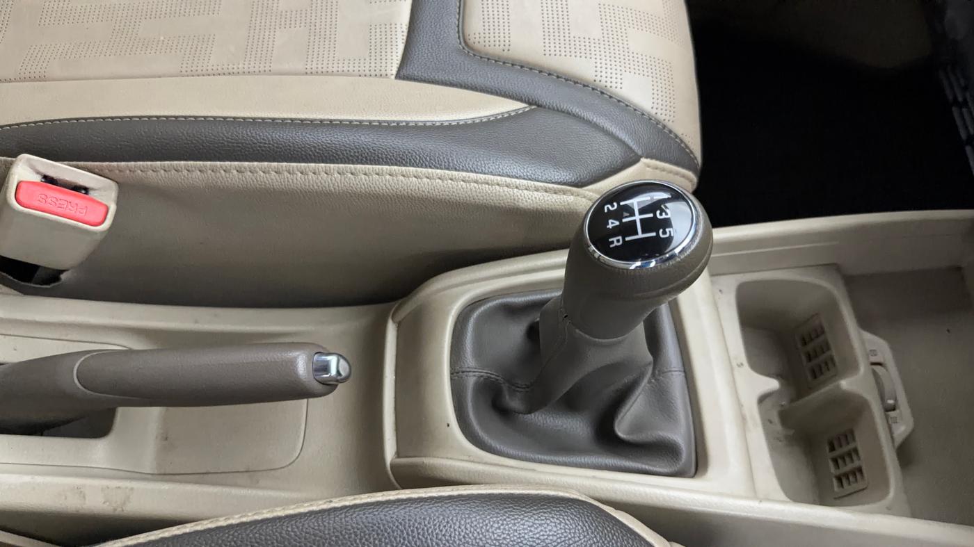 2020 Maruti Ertiga VXI CNG, CNG, Manual, 34,225 km, Gear Lever