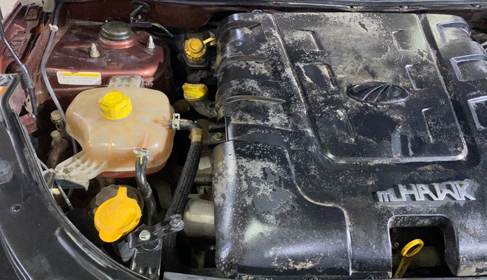 2018 Mahindra XUV500 W5, Diesel, Manual, 78,284 km, Engine View - Right