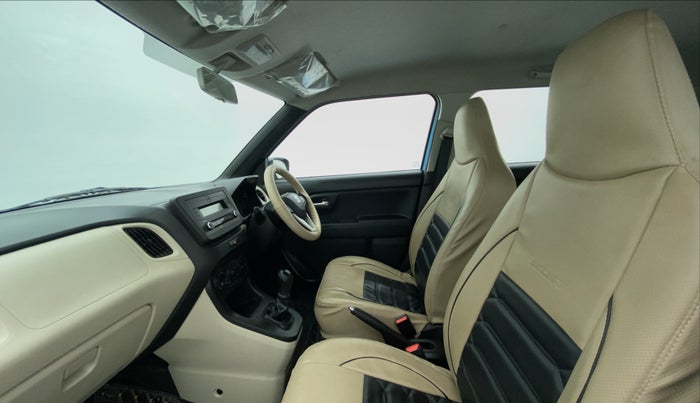2019 Maruti New Wagon-R VXI 1.0, Petrol, Manual, 7,334 km, Right Side Front Door Cabin