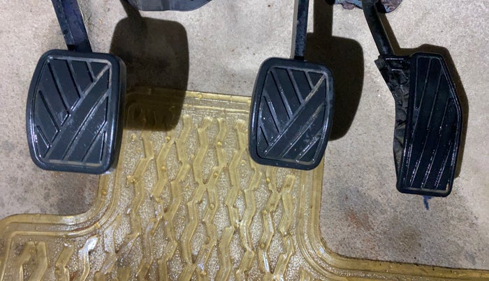 2019 Maruti Dzire VXI, Petrol, Manual, 43,028 km, Pedals