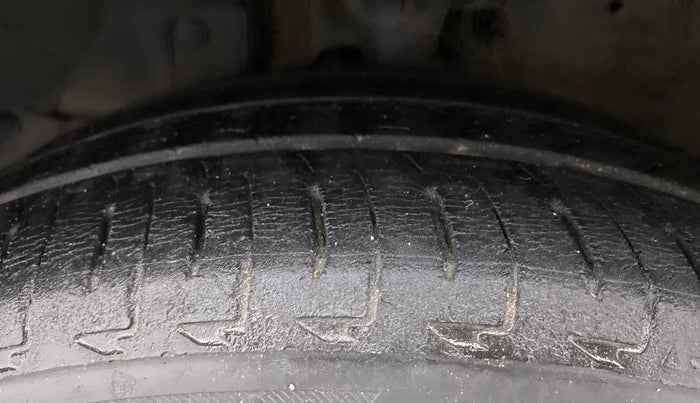 2017 Honda City 1.5L I-VTEC VX CVT, Petrol, Automatic, 41,372 km, Left Front Tyre Tread