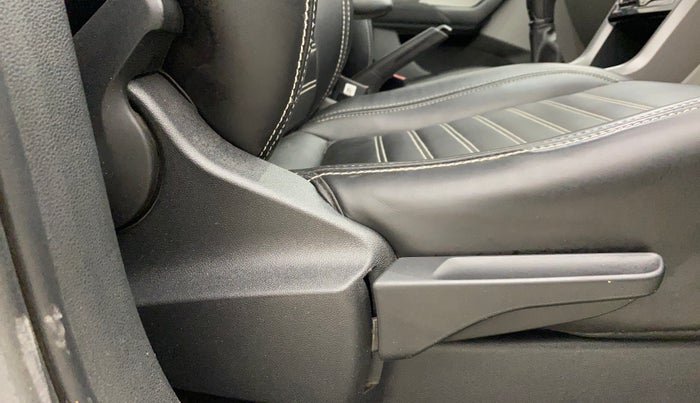 2023 Skoda KUSHAQ AMBITION 1.5 TSI MT, Petrol, Manual, 22,617 km, Driver Side Adjustment Panel