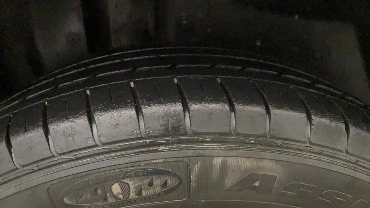2020 MG HECTOR SHARP HYBRID 1.5 PETROL, Petrol, Manual, 54,247 km, Right Rear Tyre Tread