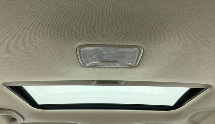 2019 Hyundai Verna 1.6 VTVT SX (O) AT, Petrol, Automatic, 70,764 km, Moonroof/ Sunroof