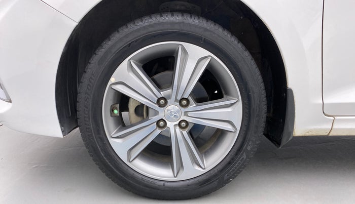 2019 Hyundai Verna 1.6 VTVT SX (O) AT, Petrol, Automatic, 70,764 km, Left Front Wheel