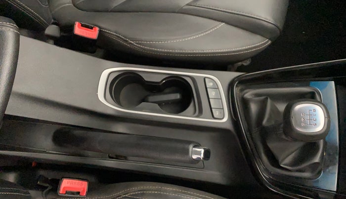 2019 MG HECTOR SHARP HYBRID 1.5 PETROL, Petrol, Manual, 93,052 km, Gear Lever