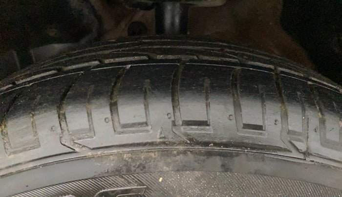 2019 MG HECTOR SHARP HYBRID 1.5 PETROL, Petrol, Manual, 93,052 km, Left Front Tyre Tread