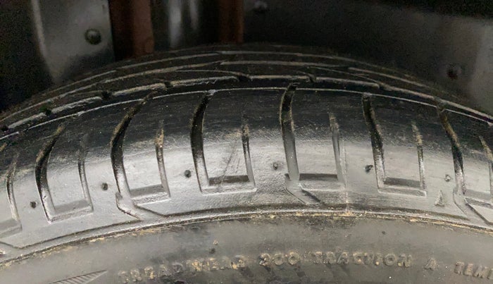 2019 MG HECTOR SHARP HYBRID 1.5 PETROL, Petrol, Manual, 93,052 km, Right Rear Tyre Tread