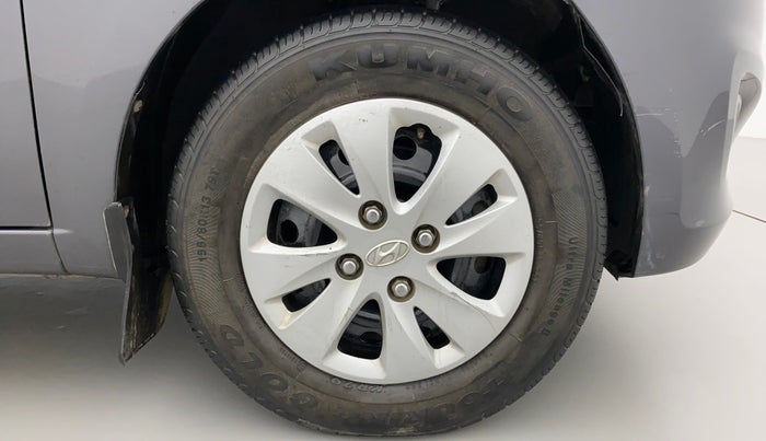 2011 Hyundai i10 MAGNA 1.2, Petrol, Manual, 40,846 km, Right Front Wheel