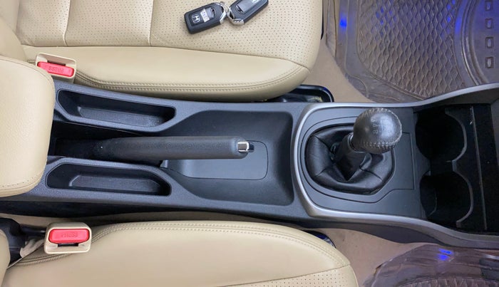 2020 Honda City 1.5L I-VTEC ZX, Petrol, Manual, 37,899 km, Gear Lever