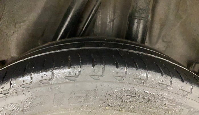 2020 Honda City 1.5L I-VTEC ZX, Petrol, Manual, 37,899 km, Left Rear Tyre Tread