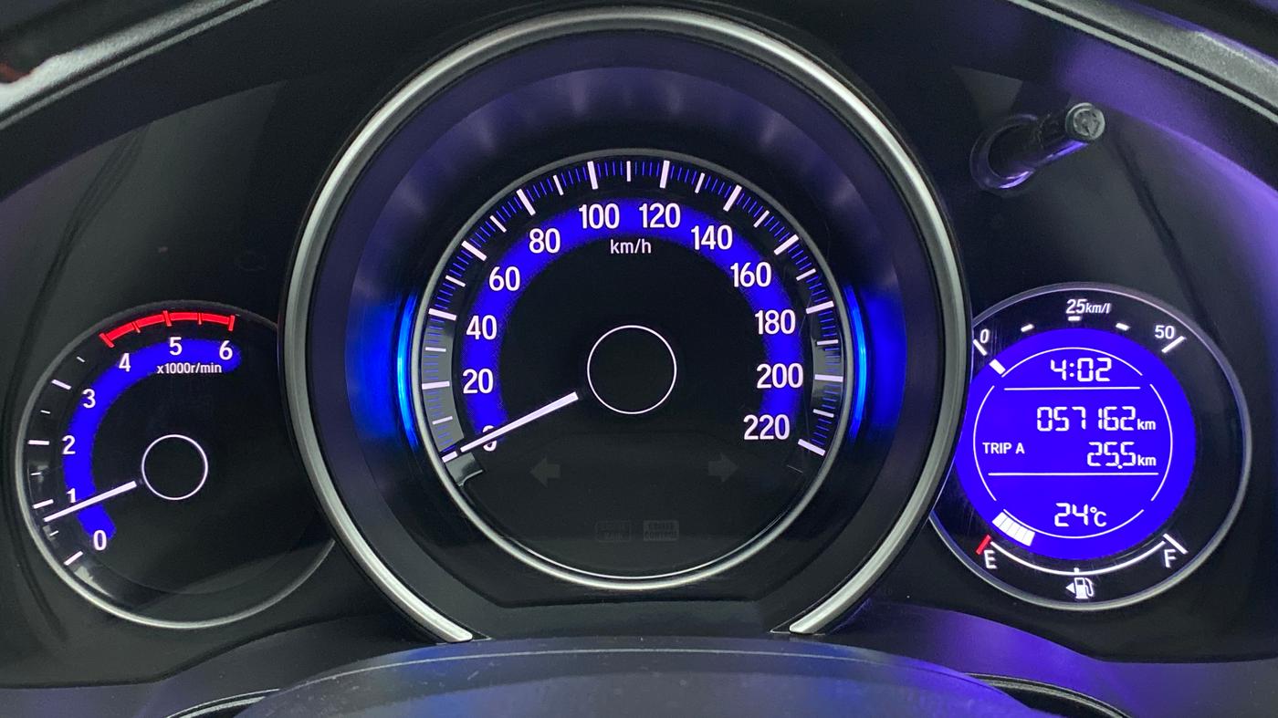 2018 Honda WR-V 1.5 i-DTEC VX MT, Diesel, Manual, 57,192 km, Odometer Image