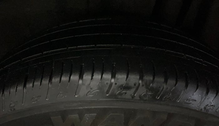 2023 Maruti BREZZA VXI S-CNG, CNG, Manual, 26,684 km, Left Rear Tyre Tread